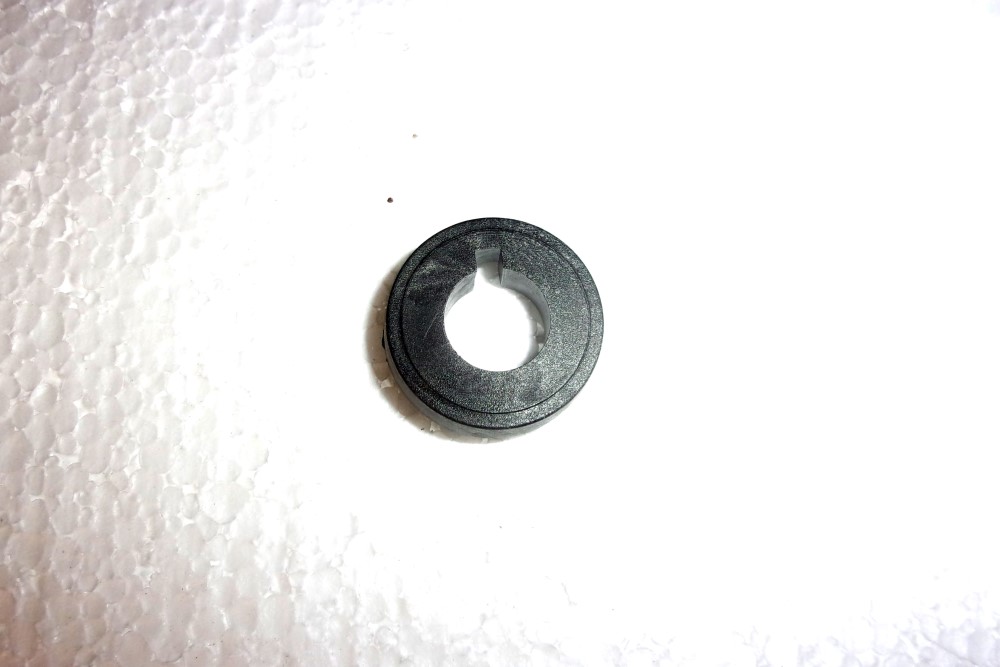 ANTENNA BEZEL 82-88 MONTE CARLO